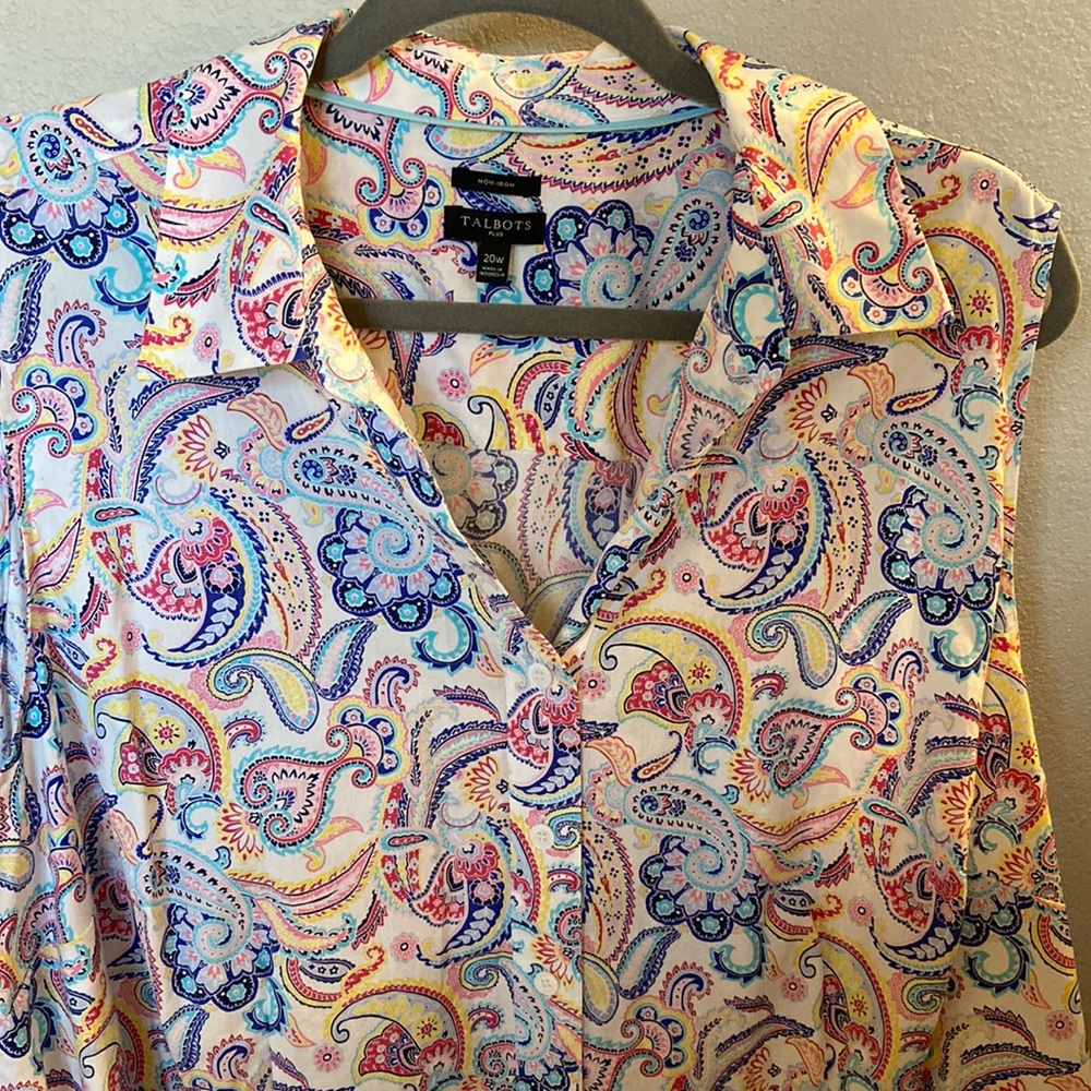 Talbots Non Iron Paisley sleeveless button down